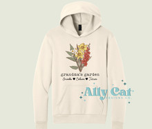 Load image into Gallery viewer, mothers day personalized birth flower garden