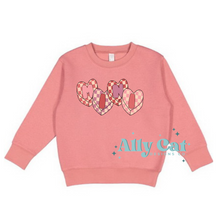 Load image into Gallery viewer, mama/mini heart crewneck
