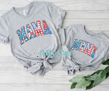 Load image into Gallery viewer, mama/dad/mini matching 4th of july tees
