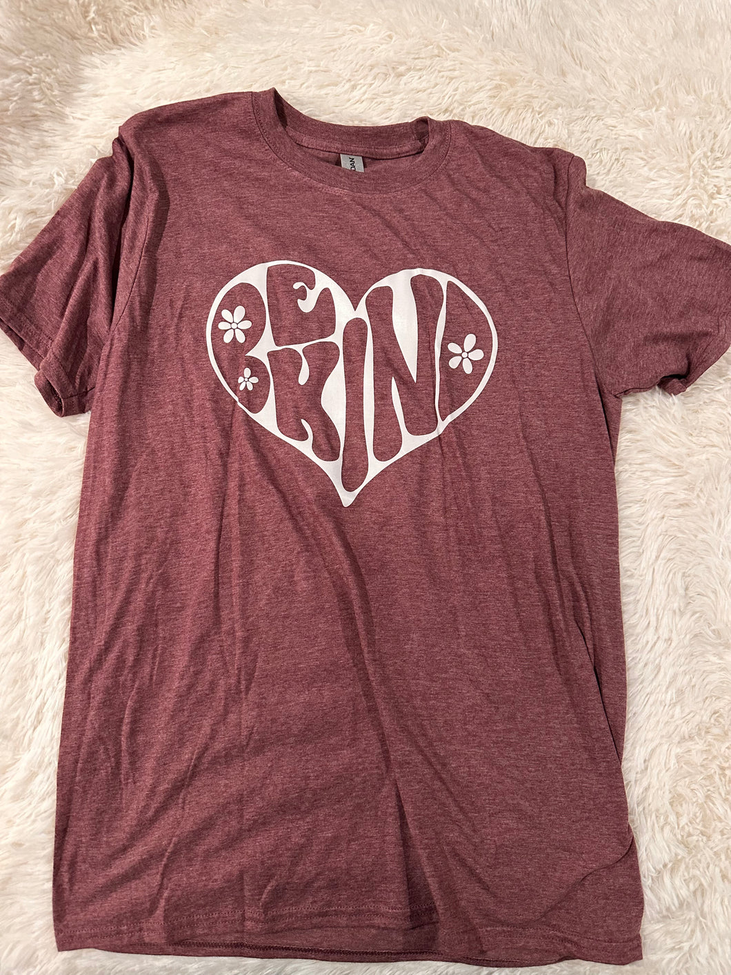 Be Kind T-Shirt Maroon - Medium